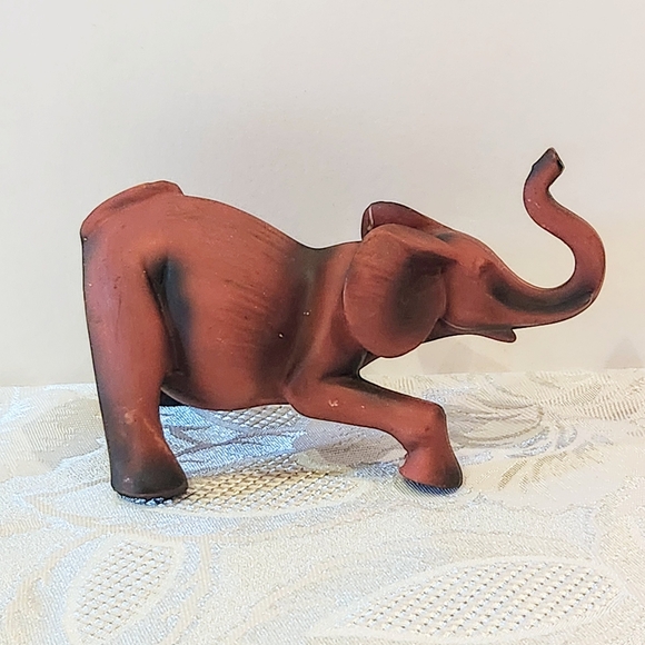 Set Of 2 modern art Deco elephants - Picture 9 of 13